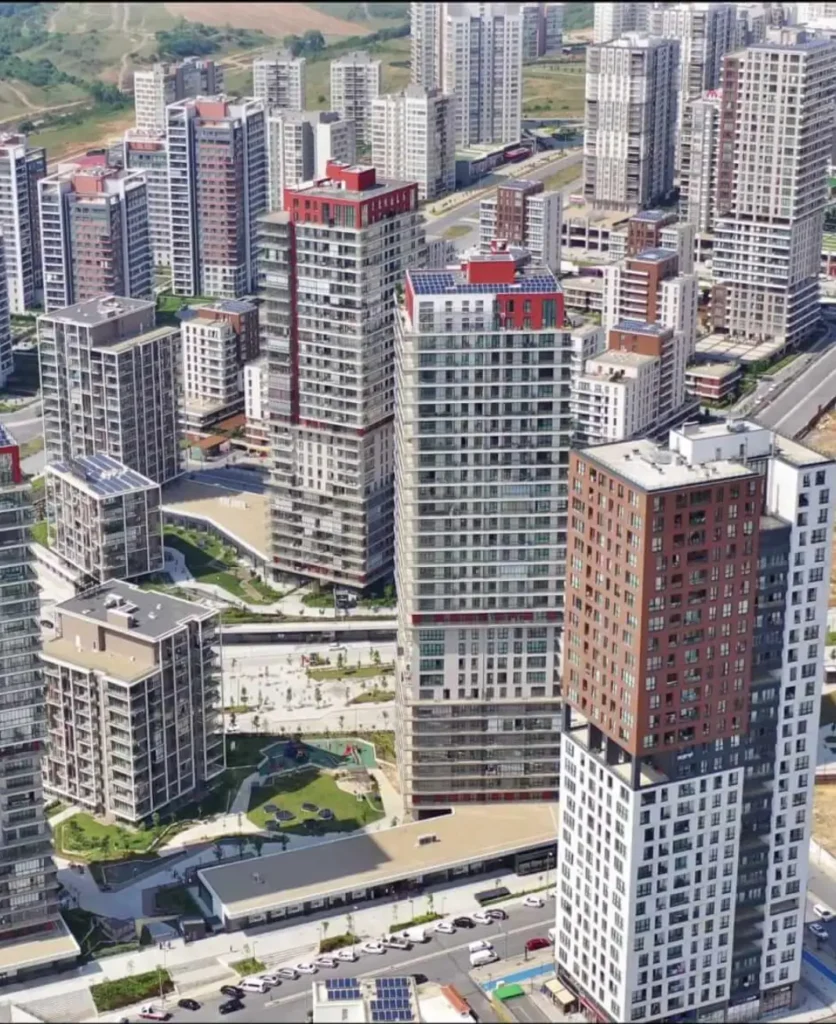 residential apartment photo 5